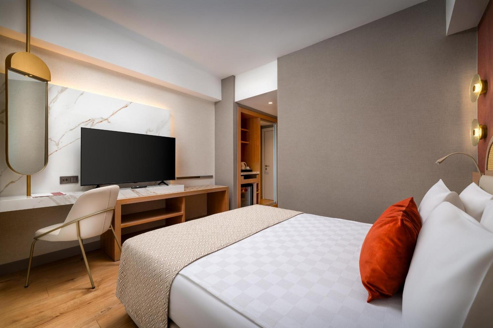 Suite with Sea View