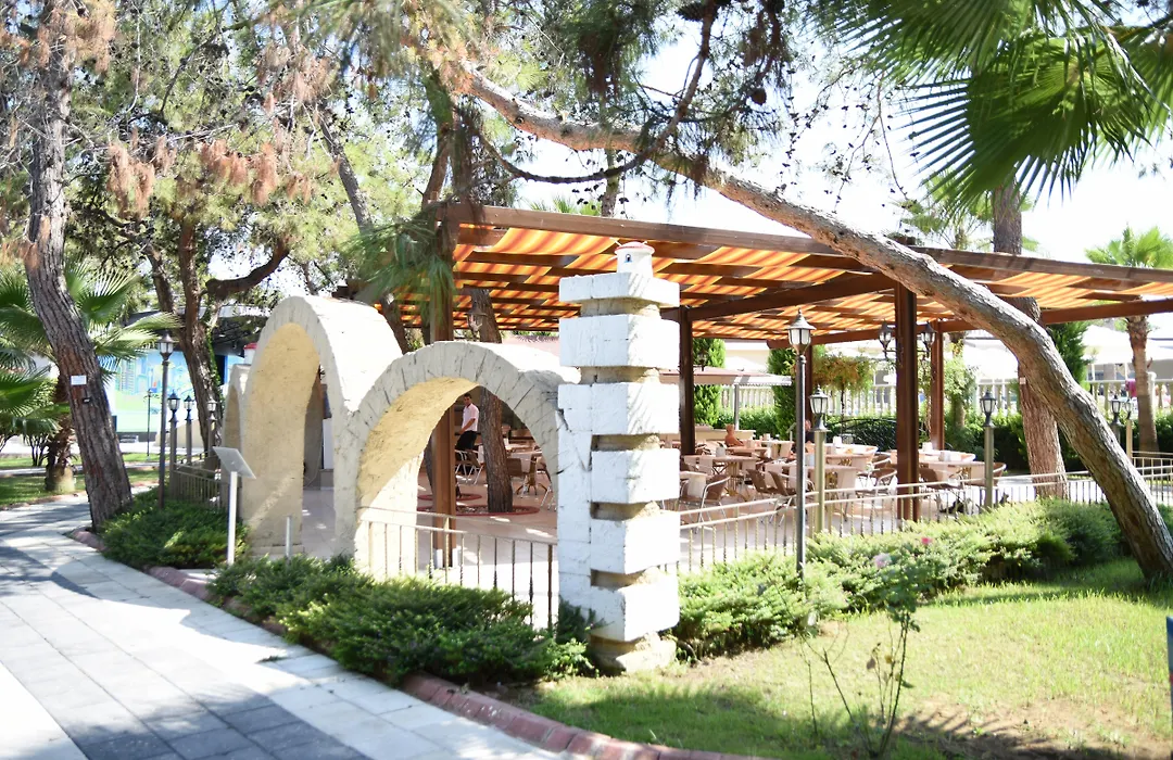 Linda Resort Hotel-1