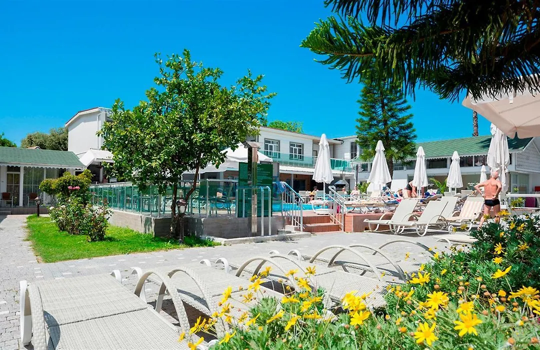 Clover Magic Altinkum Park Hotel-1