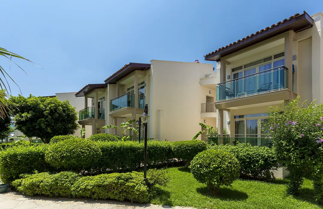 Bella Resort & Spa-1