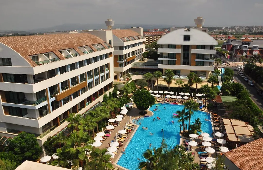 Port Side Resort Hotel-1