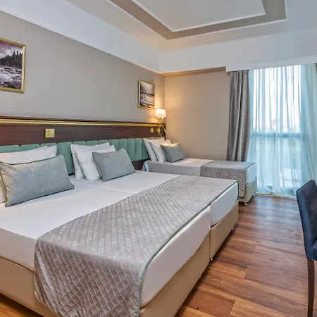 Royal Atlantis Spa & Resort-2