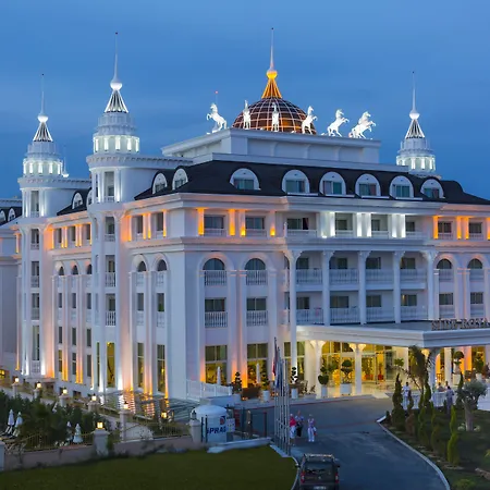 Side Royal Palace-2