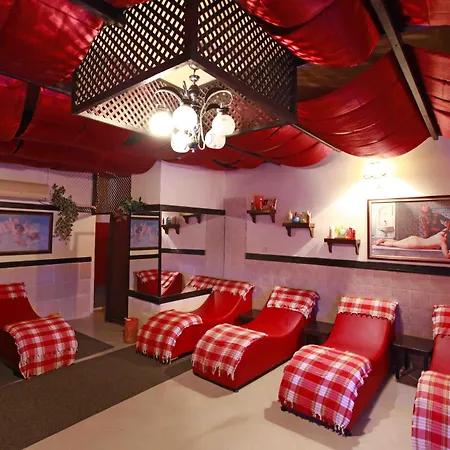 Sun City Apartments & Hotel-3