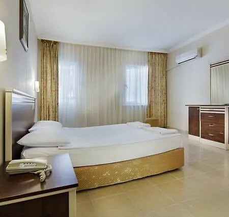Larissa Beach Club-3
