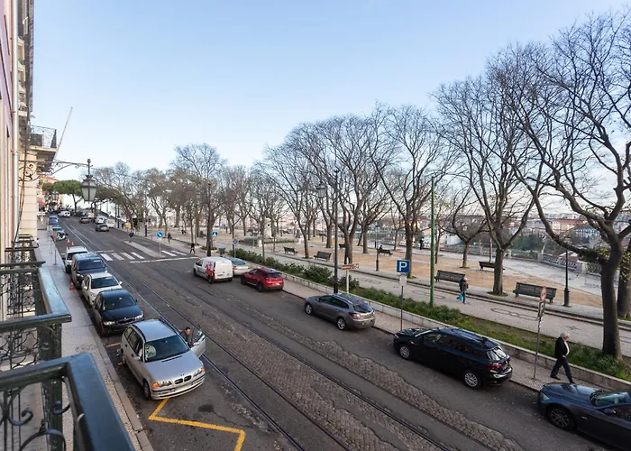 Experience Unmatched Comfort at Luxury Hotels in Lisbon