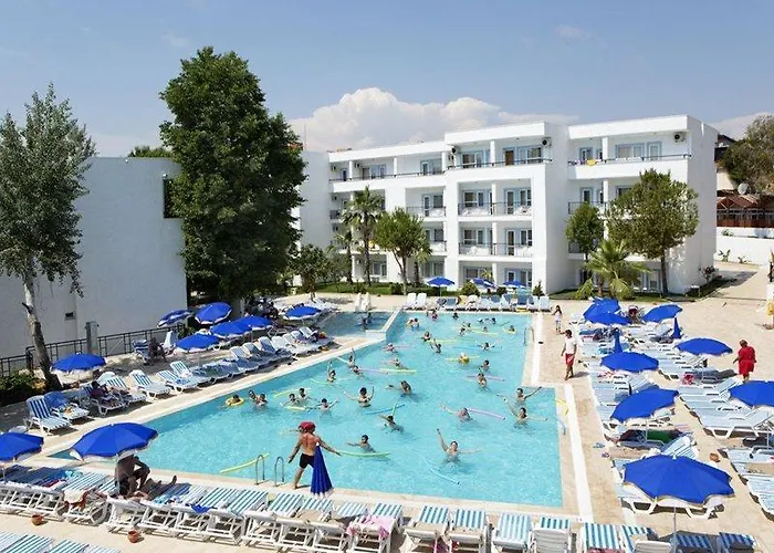 Larissa Beach Club