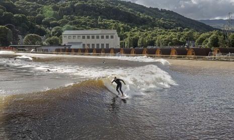 Surf Snowdonia