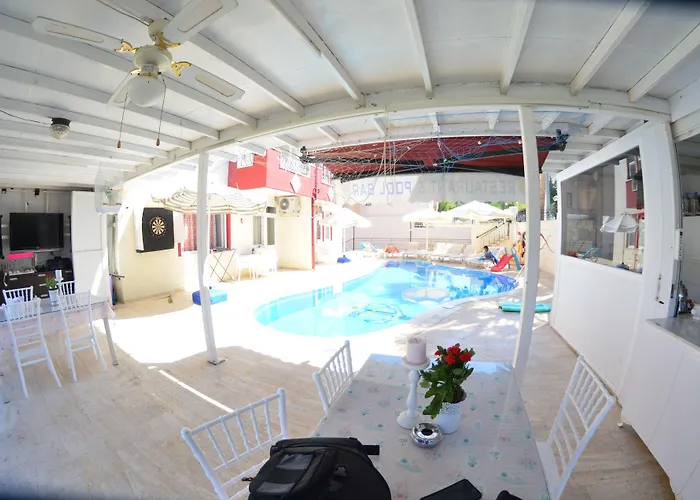 Side Apart Hotel